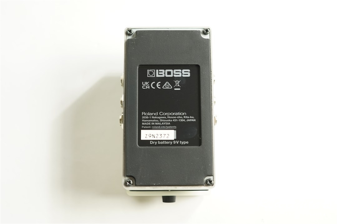 ギター BOSS LS-2 Amazon.com: Boss LS-2 Line Selector Pedal : Musical Instruments